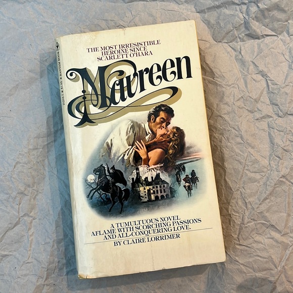 ⭐️FREE⭐️ Maureen by Claire Lorrimer | Book - Picture 1 of 2